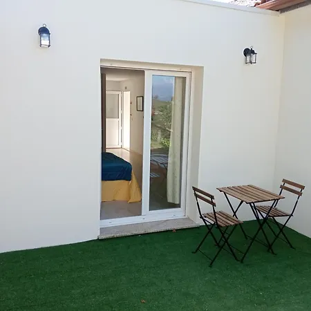Casa Coruja 3*