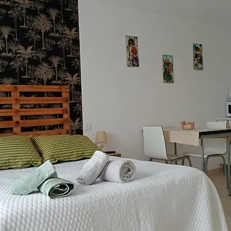 Casa Coruja Guest house *